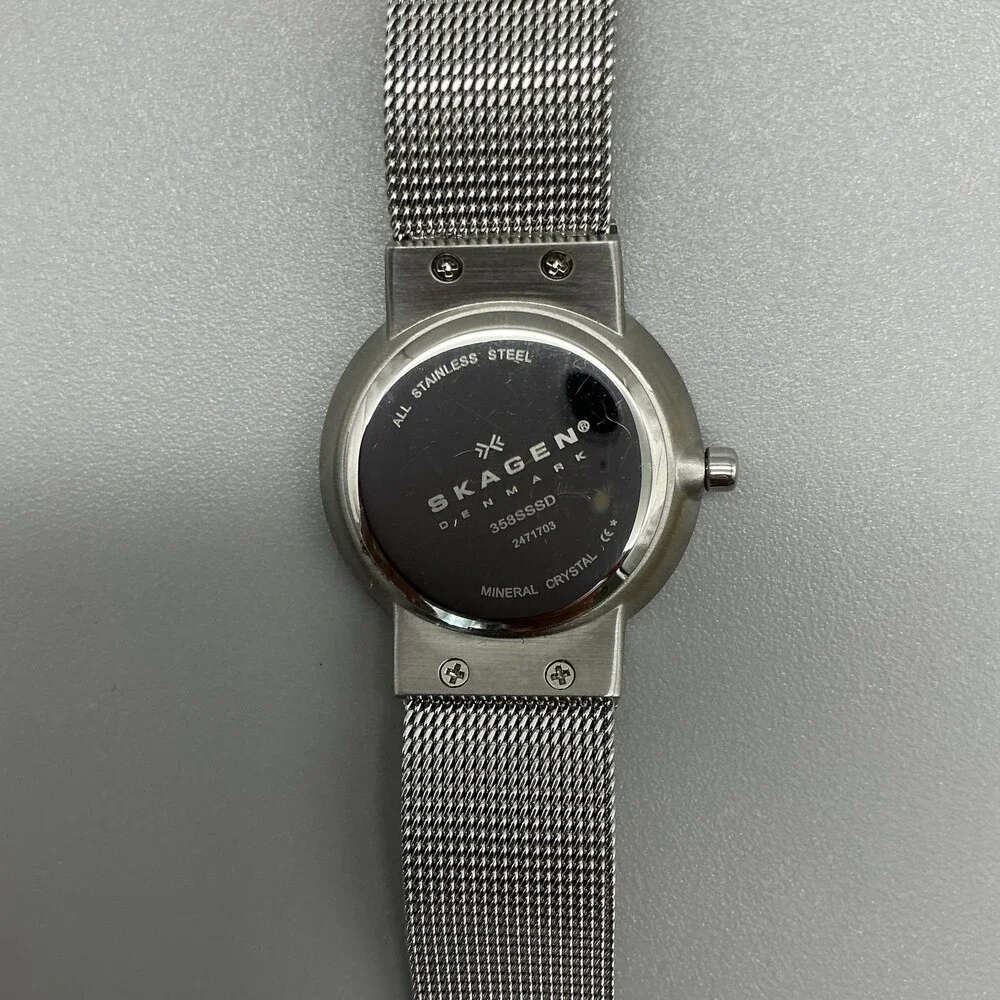 Skagen 358SSSD Womens Watch 26mm Silver Tone Mesh Stainless Steel New Battery